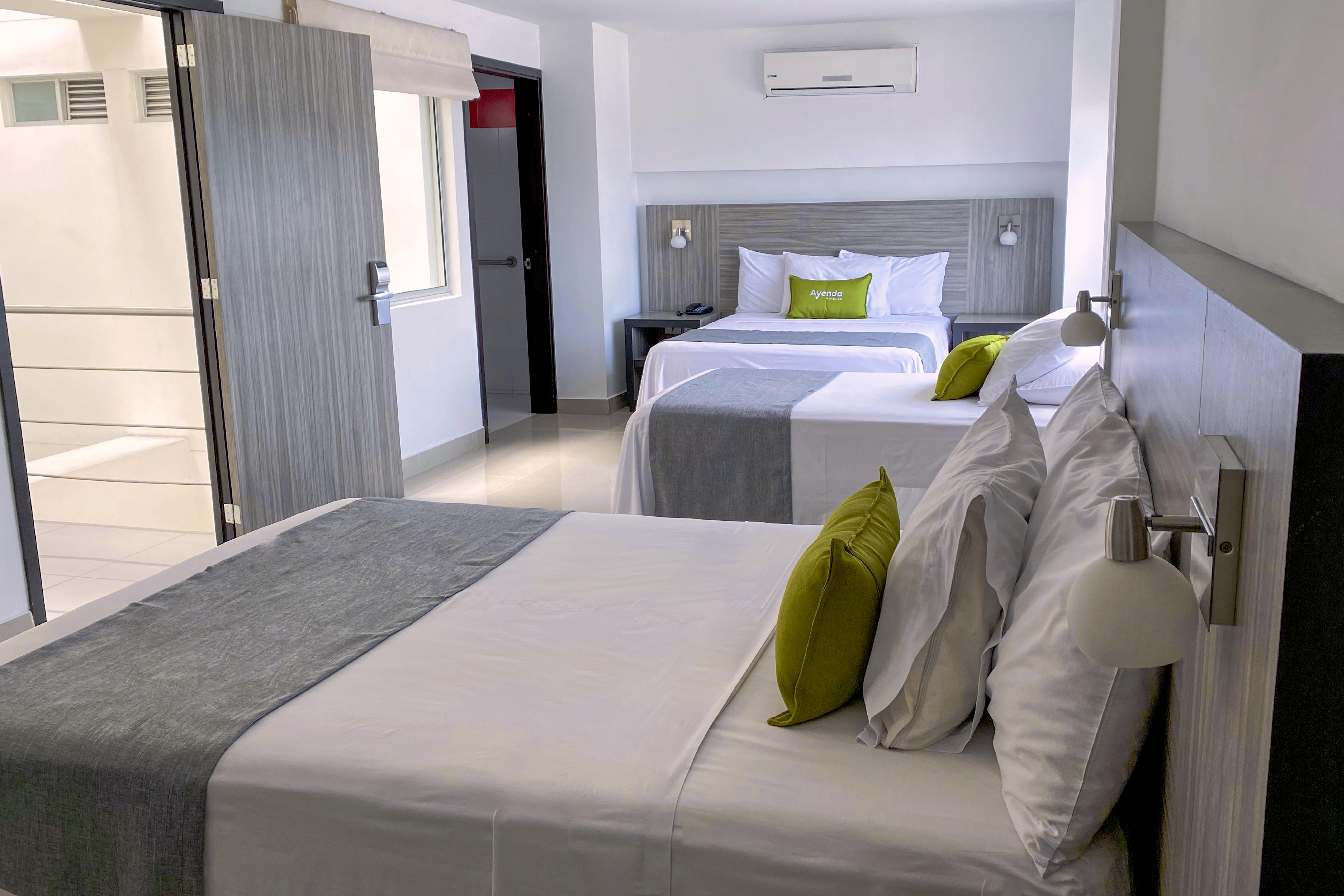 Ayenda 1136 Mh Hotel Pereira Luaran gambar